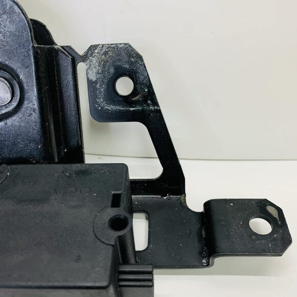 OEM 2007-2010 BMW X3 3.0L Rear Trunk Tailgate Latch Lock Actuator 7201561 - Picture 3 of 16